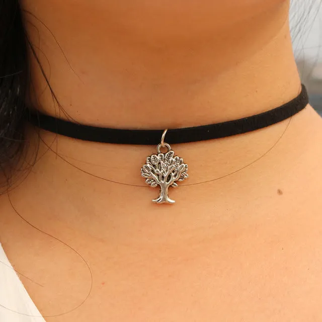 Choker Necklaces Women Black Velvet Suede Leather Chain Short Collares Fashion Jewelry Crown Peace Gothic 90's Bijoux Steampunk