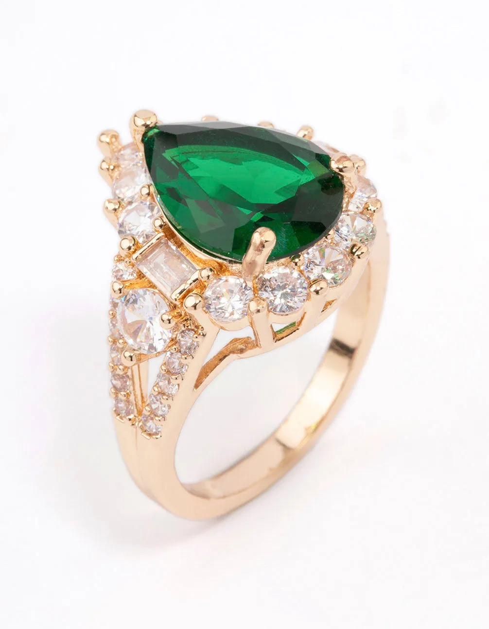 Green Grand Pear Cocktail Ring