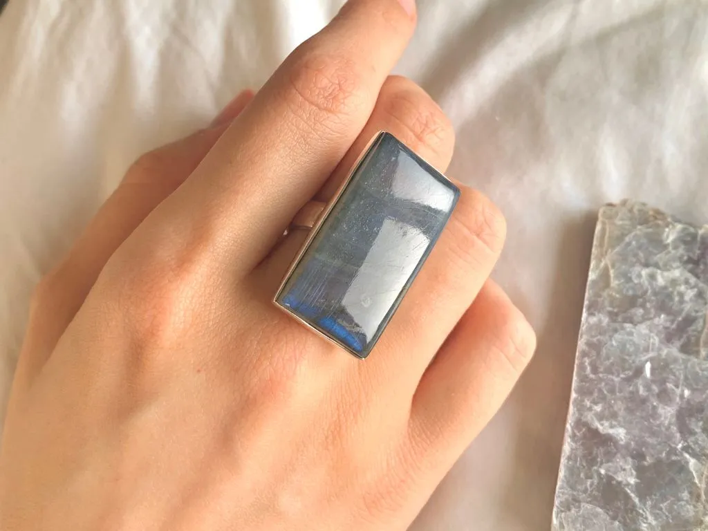 Labradorite Adjustable Akoni Ring - Long Rectangle