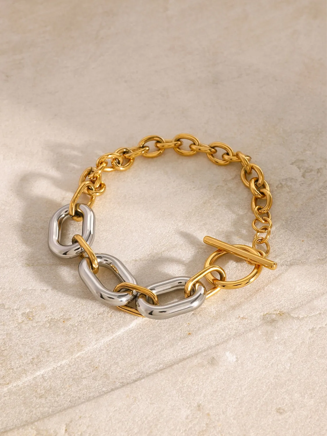 Two Tone Hollow Link Chain Bracelet: Elegance Redefined